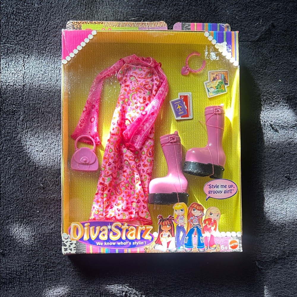Diva Starz Pink Fashion Doll Outfit Set